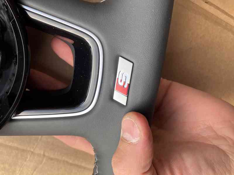 volant AUDI A4 A5 S4 S5 8W B9 S-line - foto 2
