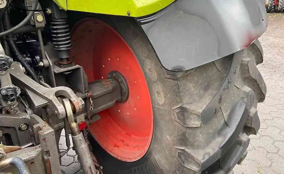 Traktor Claas Arion 620 CIS - foto 7
