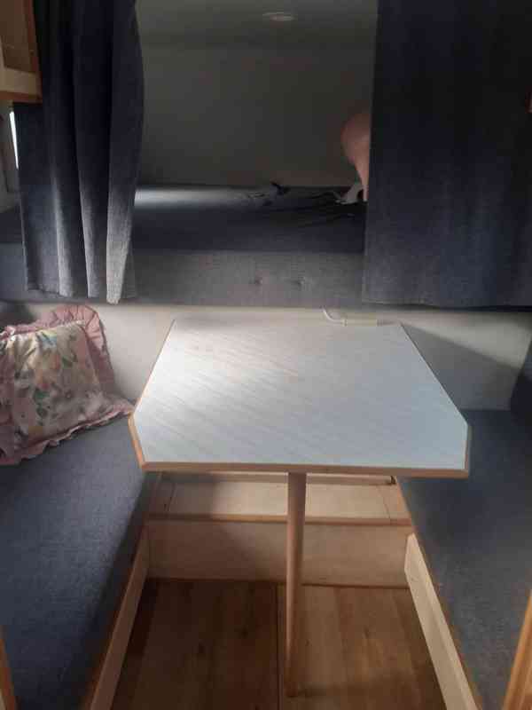 Pěkná obytná nástavba na Pick-up.  - foto 6
