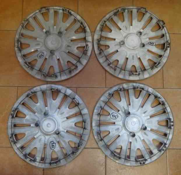 Poklice 15" VW Golf, Caddy, Touran - foto 2