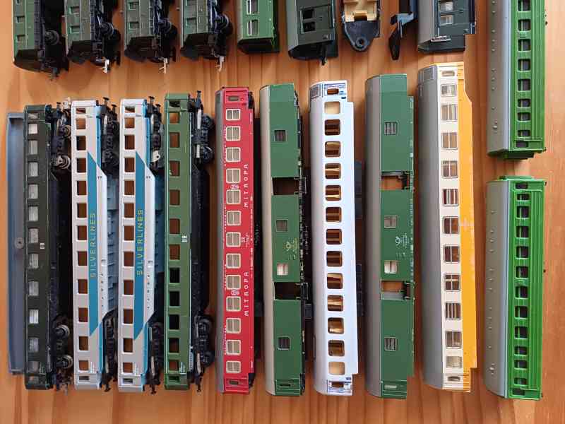 Vagonky na náhradní díly.  TT - foto 2