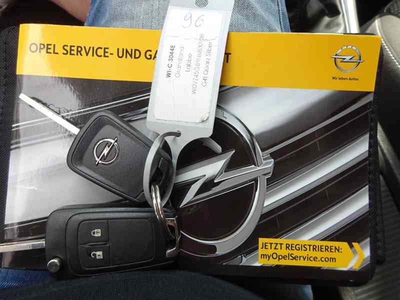 Opel Astra 1.7 CDTI Combi r.v.2013 servisní knížka tk:7/2026 - foto 21