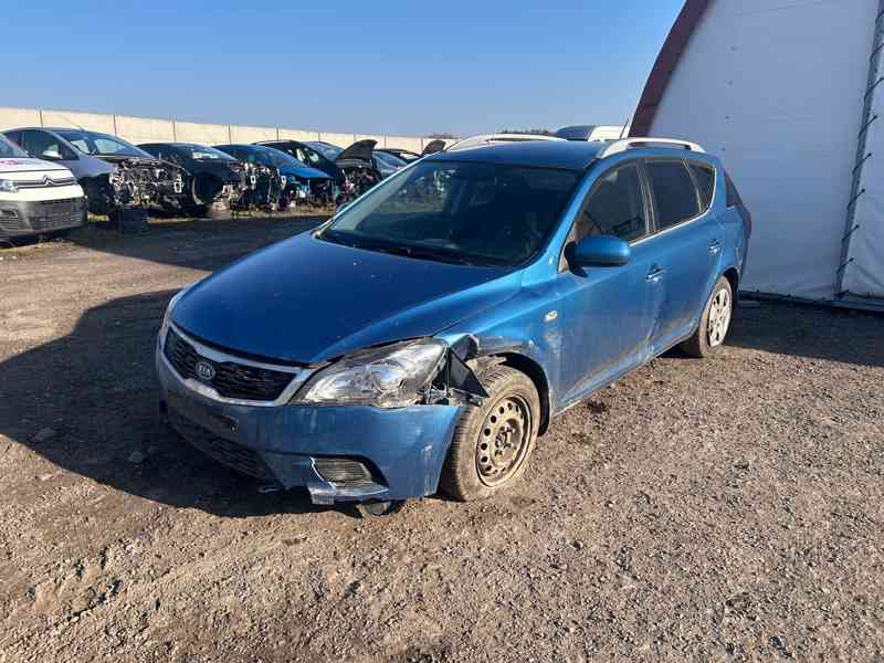 Kia Ceed 1,4i 66KW G4FA r2010 prodám náhradní díly - foto 1