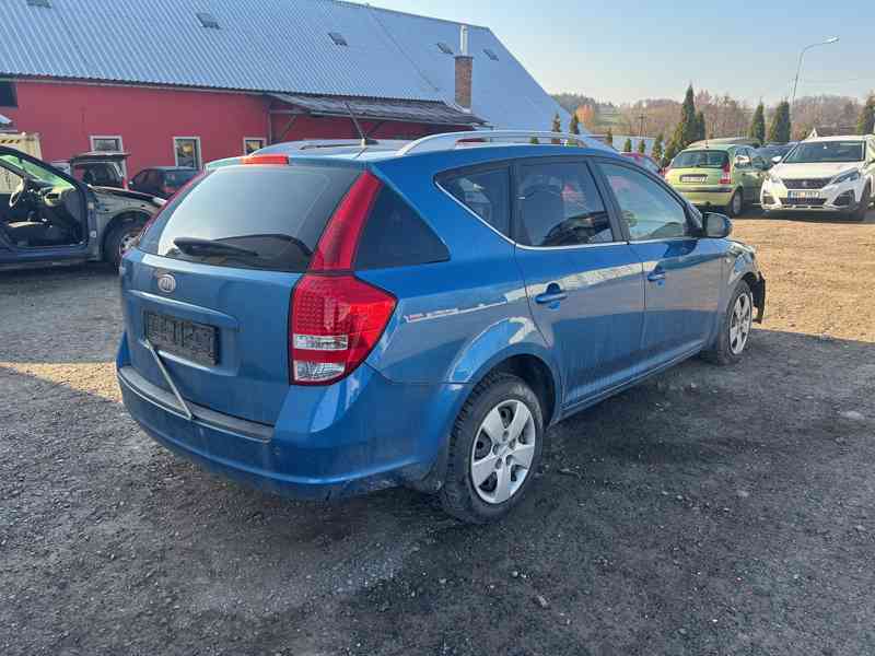 Kia Ceed 1,4i 66KW G4FA r2010 prodám náhradní díly - foto 3