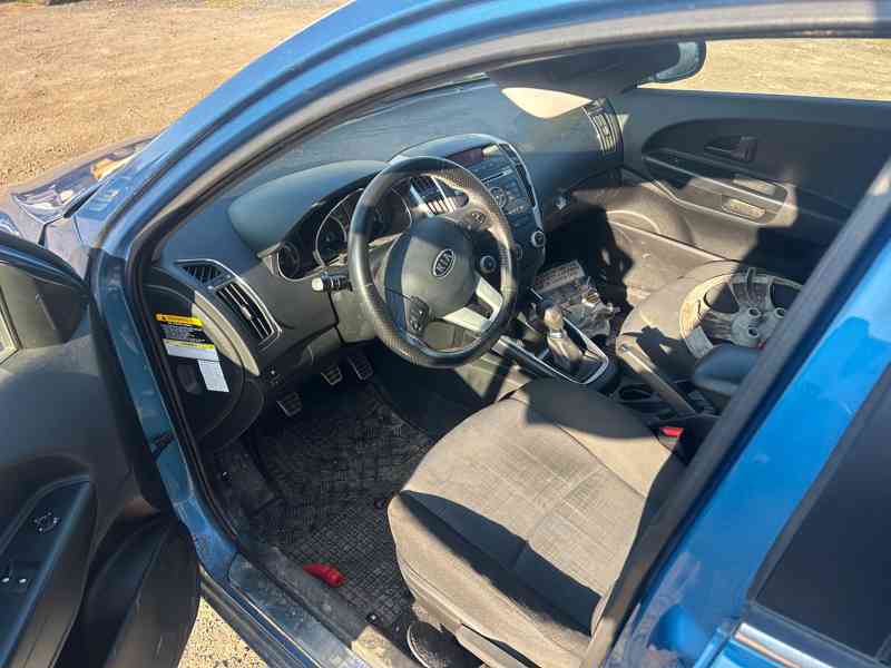 Kia Ceed 1,4i 66KW G4FA r2010 prodám náhradní díly - foto 5