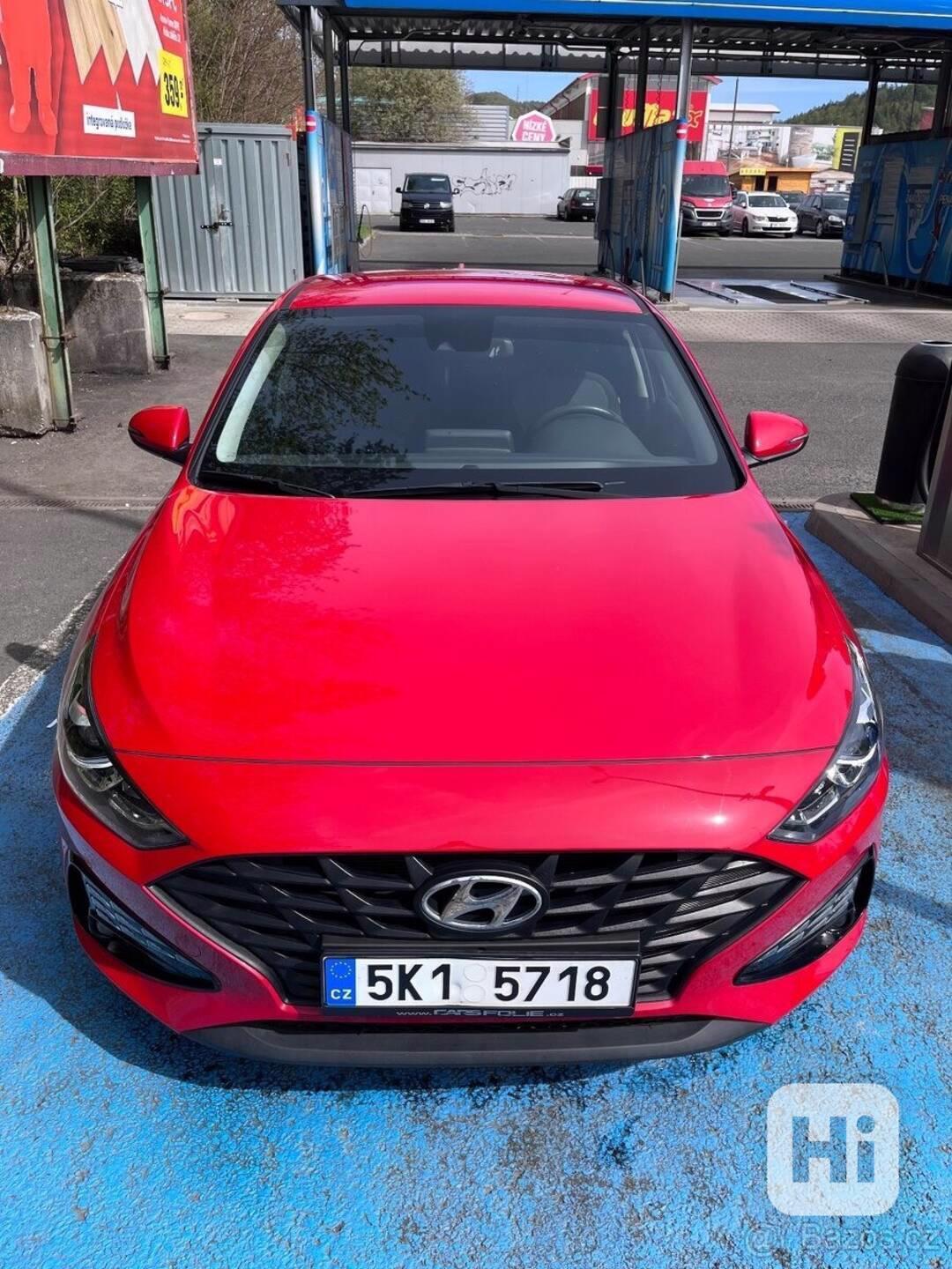 Hyundai i30 1,0   Fastback - foto 1