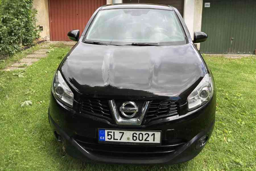 Nissan Qashqai STK 12/2027 + SADA DISKŮ/PNEU - foto 4