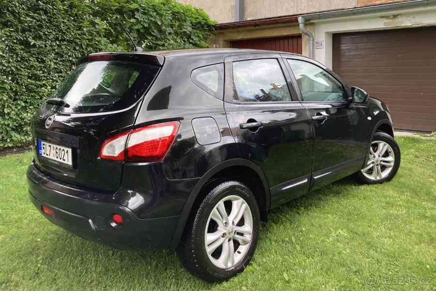 Nissan Qashqai STK 12/2027 + SADA DISKŮ/PNEU - foto 9