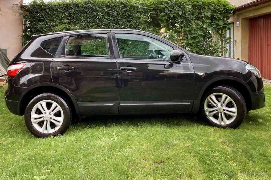 Nissan Qashqai STK 12/2027 + SADA DISKŮ/PNEU - foto 6