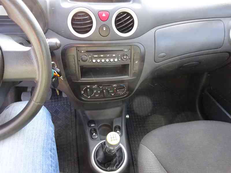 Citroen C3 1.1i r.v.2007 1.Majitel Nové v ČR  - foto 8