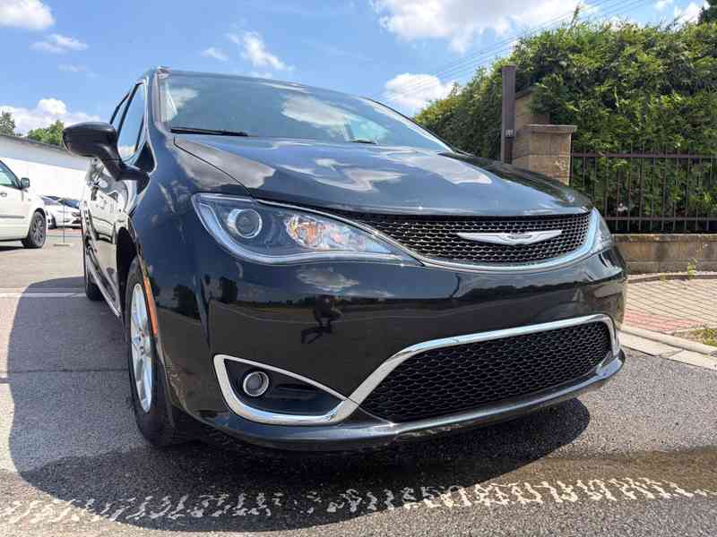  Chrysler Pacifica 3,6 Pentastar RU Kůže 2020 DPH - foto 6