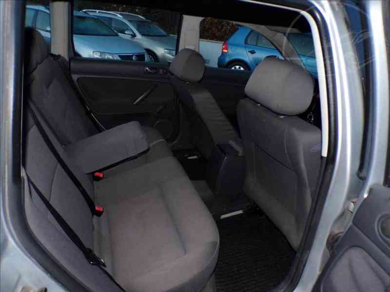 Volkswagen Passat 1,9 TDI KLIMA,TEMPOMAT - foto 10
