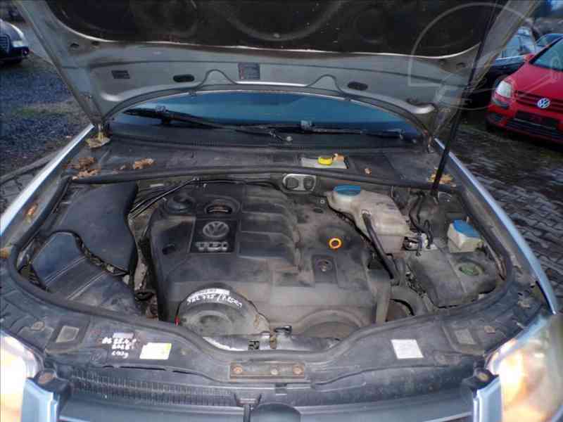 Volkswagen Passat 1,9 TDI KLIMA,TEMPOMAT - foto 12