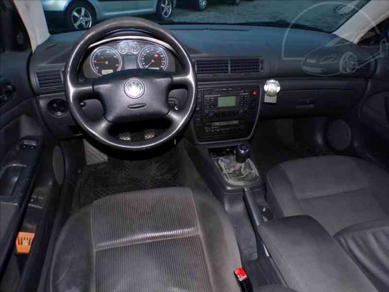 Volkswagen Passat 1,9 TDI KLIMA,TEMPOMAT - foto 5