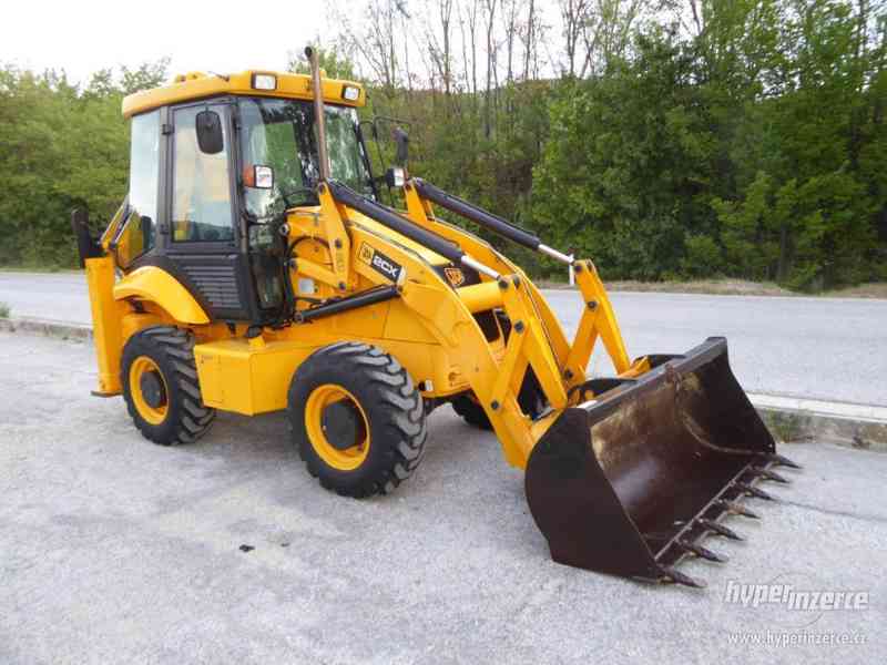 traktor bagr JCB 2CX, zánovní, rok 2009, jen 1350 hodin - foto 4