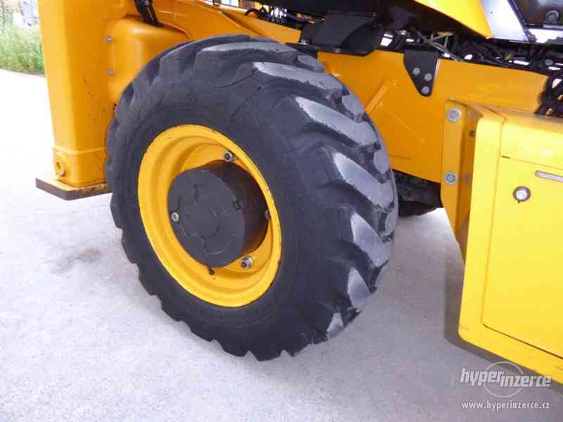 traktor bagr JCB 2CX, zánovní, rok 2009, jen 1350 hodin - foto 7