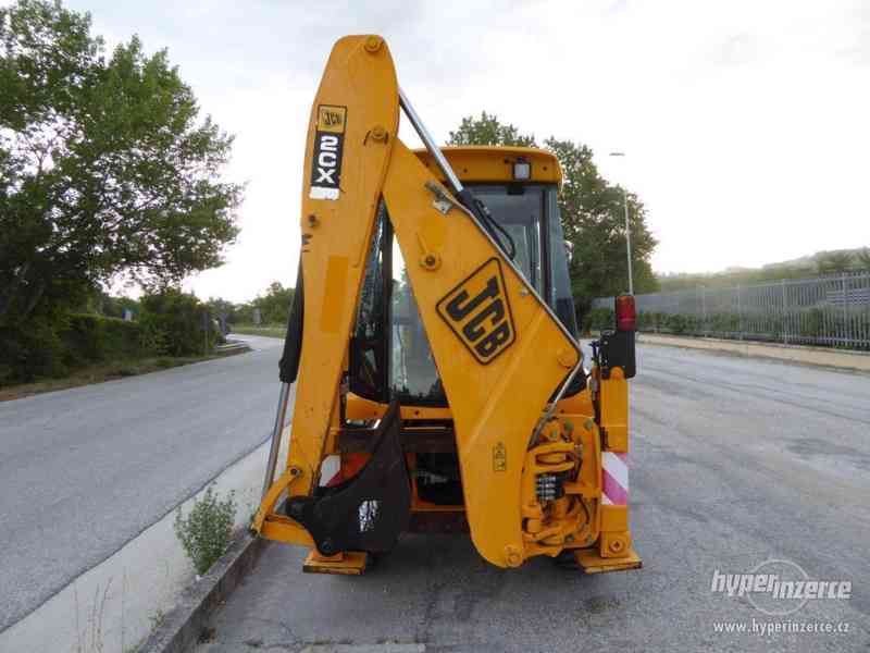 traktor bagr JCB 2CX, zánovní, rok 2009, jen 1350 hodin - foto 13