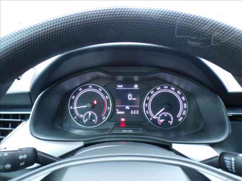 Škoda Kamiq 1,0 TSI - foto 6