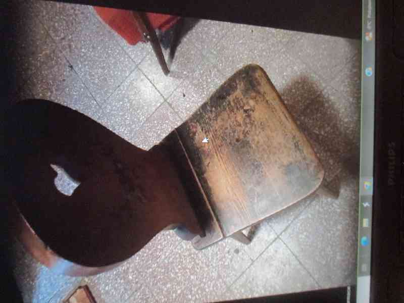 stůl,2 židle a 3 dílná lavice - foto 6