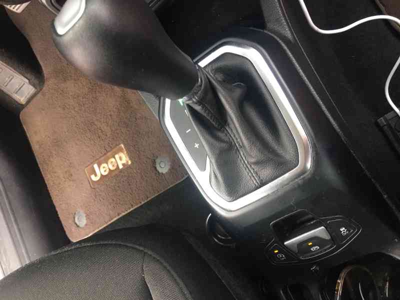 Jeep Renegade - foto 5