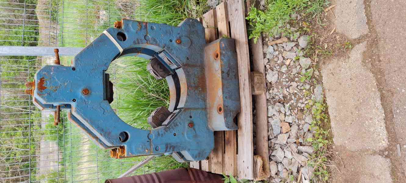 Použité lunety k soustruhu o délce 10 metrů - foto 8