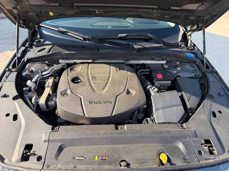 Volvo V90 2,0   D 140kw - 2018 - foto 13
