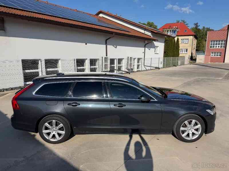 Volvo V90 2,0   D 140kw - 2018 - foto 3