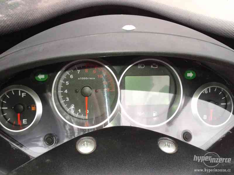 Nový Jonway GTS Maxi - 125CC 4T - foto 7
