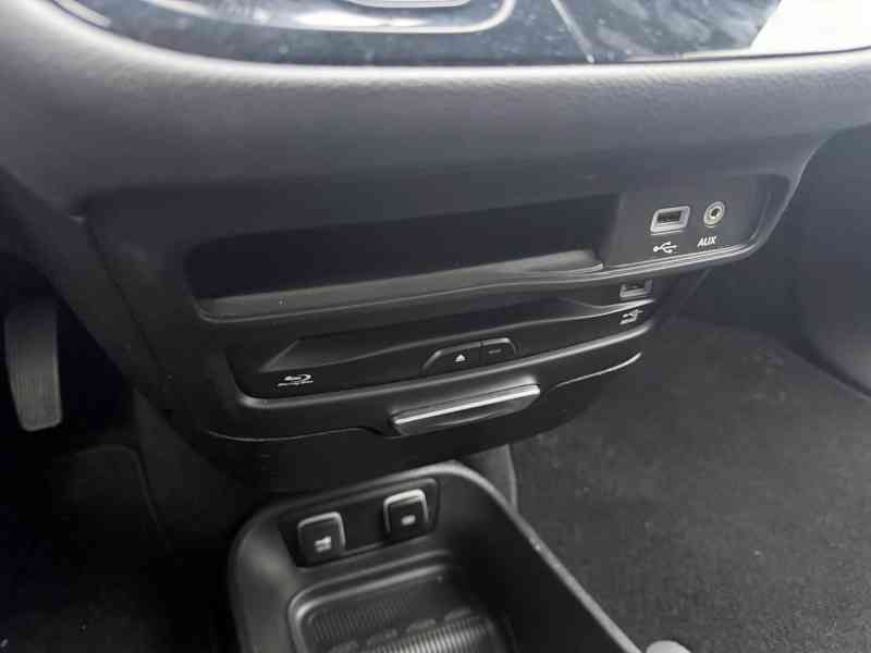 Chrysler Pacifica 3,6V6 Stown 2x DVD S-type 2018 DPH - foto 16