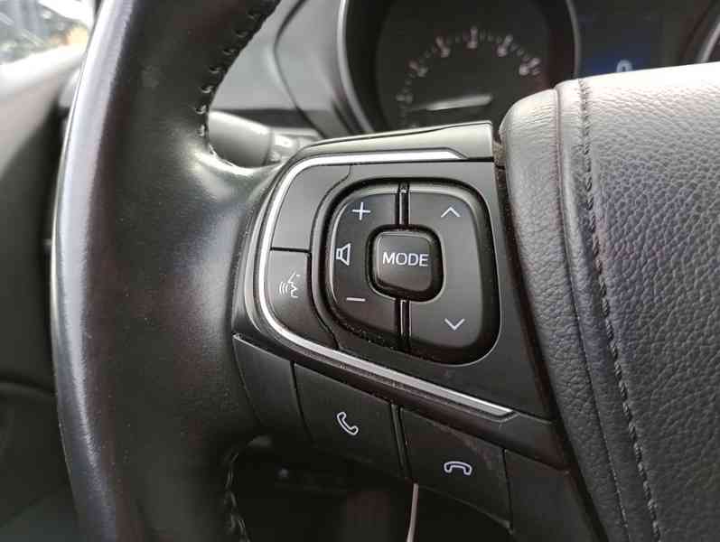 Toyota Avensis 1.8 VVT-I Aut. benzín 108kw - foto 3