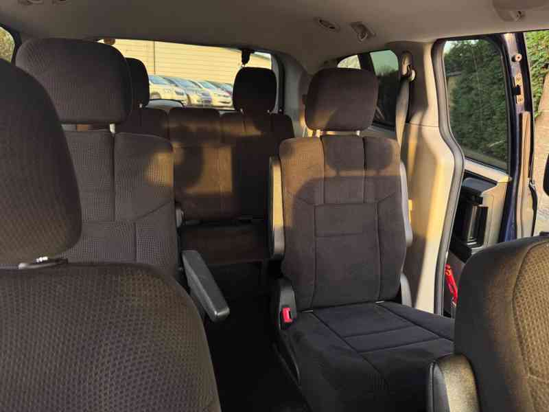 Dodge Grand Caravan 3,6 RT LPG 2014 - foto 9