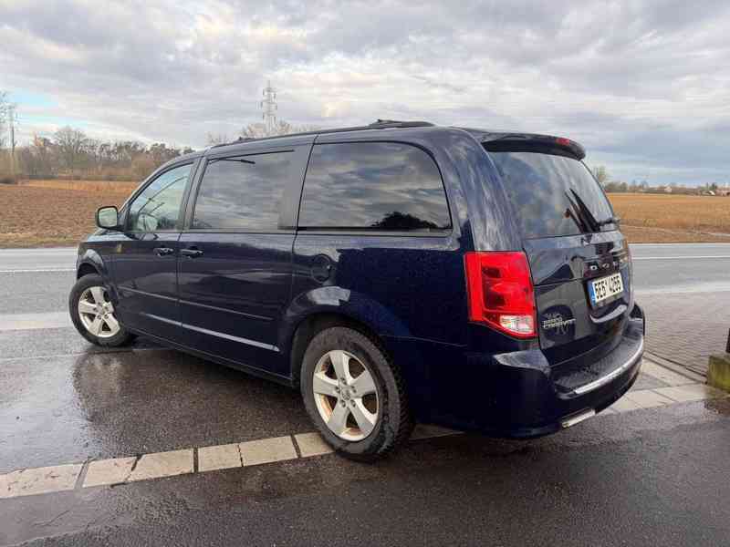 Dodge Grand Caravan 3,6 RT LPG 2014 - foto 3