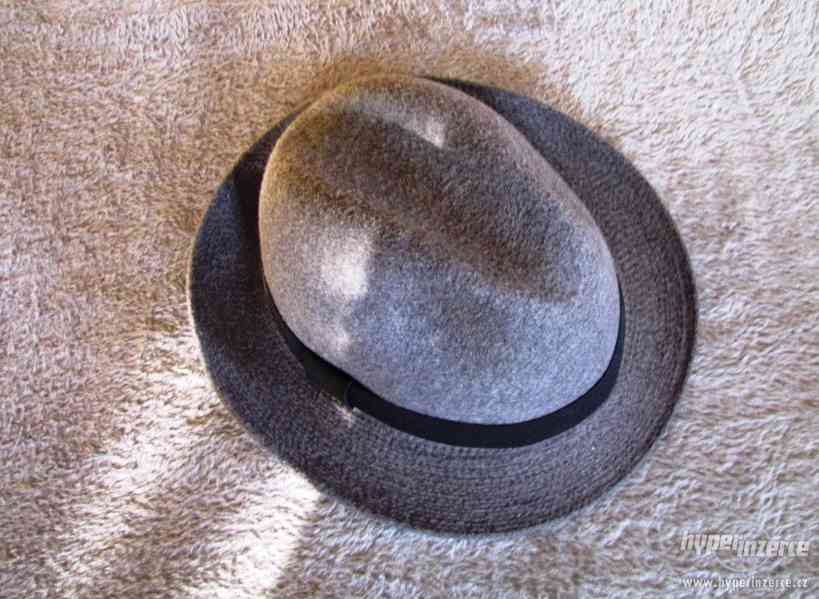 Nový Anglický klobouk - foto 2