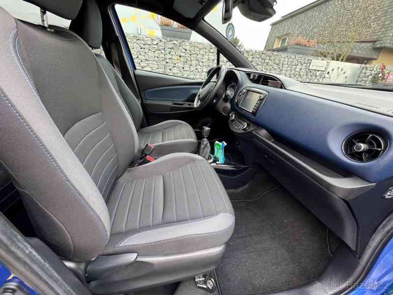 Toyota Yaris 1,5   Dual VVT-i, ČR, 1.maj - foto 12