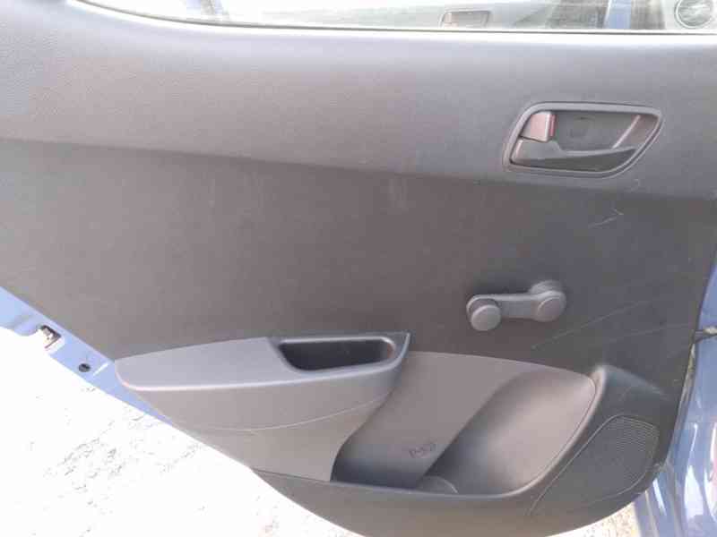 HYUNDAI i10 1.0i   KLIMA,1.MAJITEL,ČR - foto 25