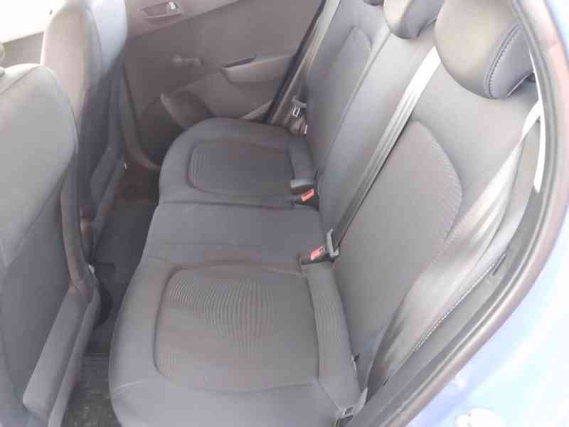 HYUNDAI i10 1.0i   KLIMA,1.MAJITEL,ČR - foto 11