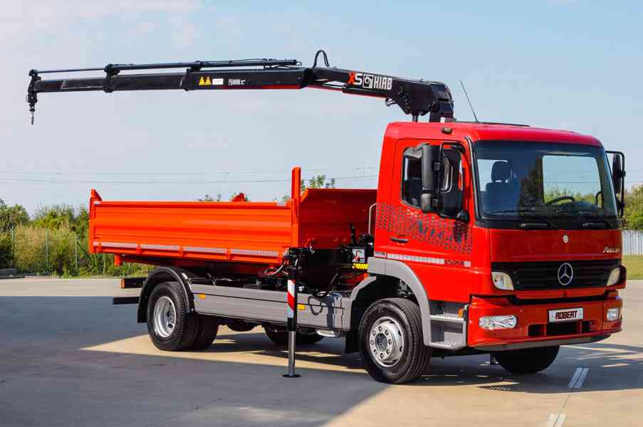 MERCEDES ATEGO 1524 TŘÍSTRANNÝ SKLÁPĚČ + HYDR. RUKA / EU4 - foto 100