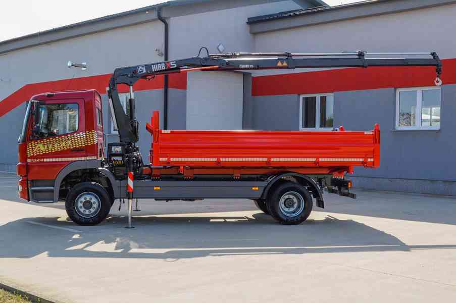 MERCEDES ATEGO 1524 TŘÍSTRANNÝ SKLÁPĚČ + HYDR. RUKA / EU4 - foto 102