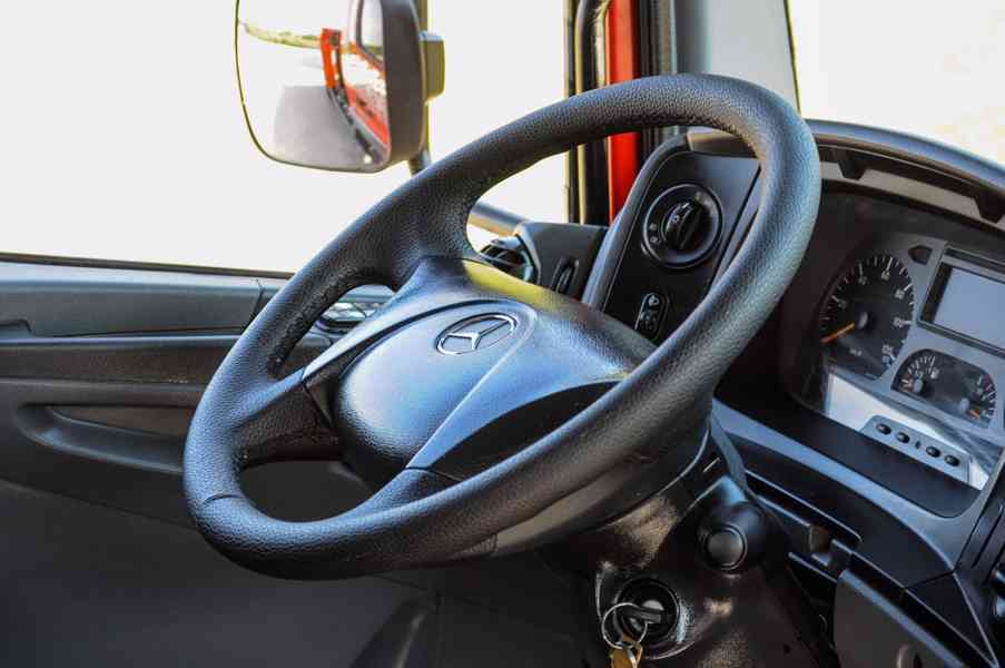 MERCEDES ATEGO 1524 TŘÍSTRANNÝ SKLÁPĚČ + HYDR. RUKA / EU4 - foto 43