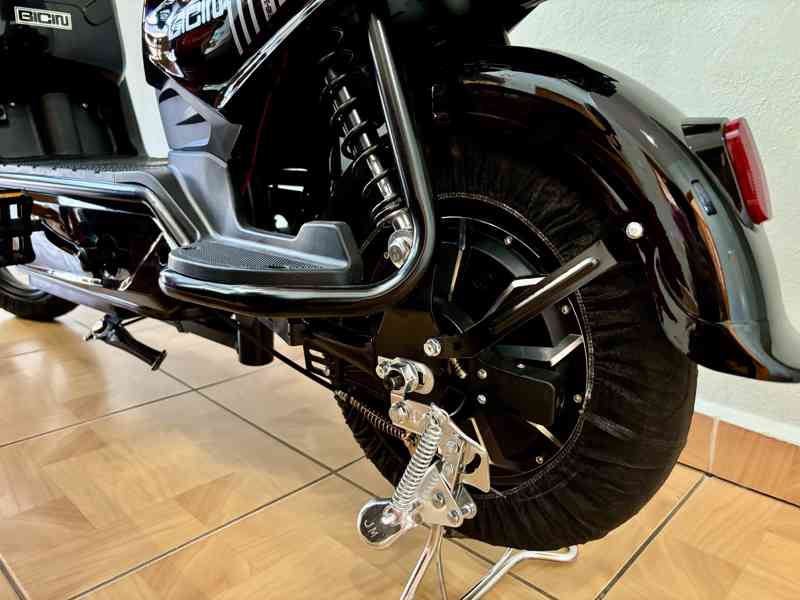 Prodám elektroskútr / elektrokoloběžku – možnost vyzkoušení - foto 12