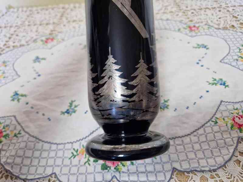 Zajímavá černá Váza Lyžař Skoky na Lyžích Burkert - foto 6