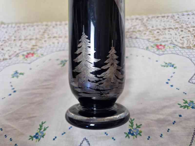 Zajímavá černá Váza Lyžař Skoky na Lyžích Burkert - foto 7