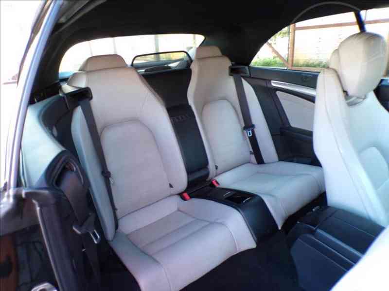 Mercedes-Benz E 200 2,0i AUTOMAT - foto 12