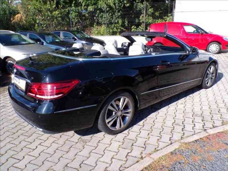 Mercedes-Benz E 200 2,0i AUTOMAT - foto 3