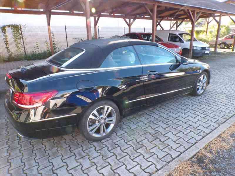 Mercedes-Benz E 200 2,0i AUTOMAT - foto 16