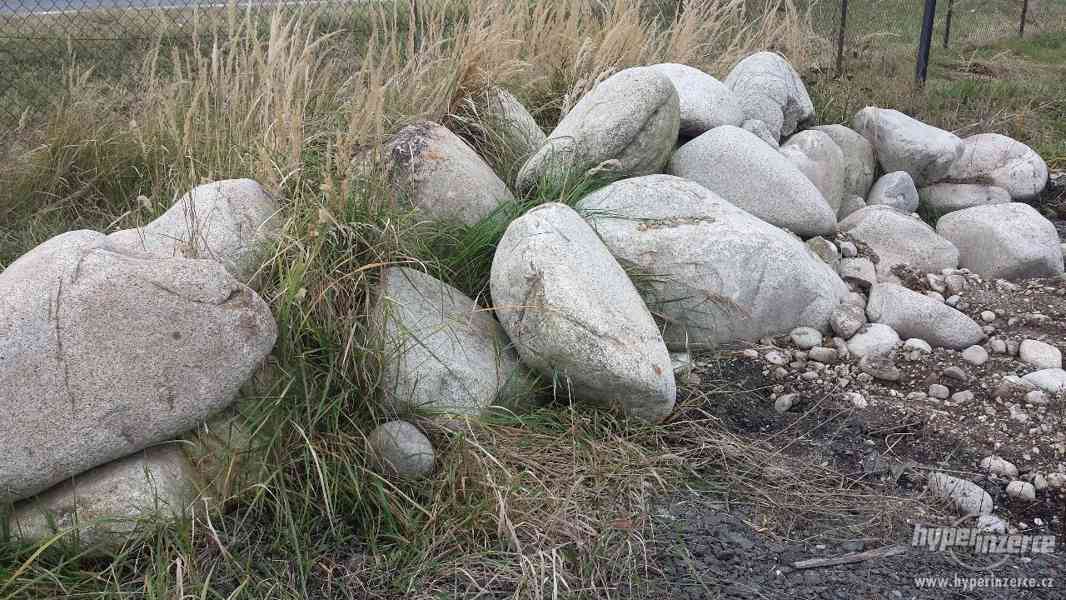 Přírodní kámen - obklady, dlažby, dekorační drtě - foto 3