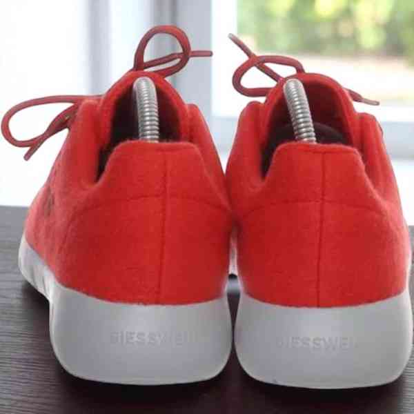 Giesswein Merino Sneakers – Red Edition vel. 42 - foto 4