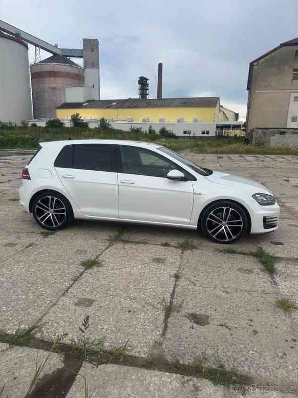 Volkswagen Golf GTD 135kw - foto 4