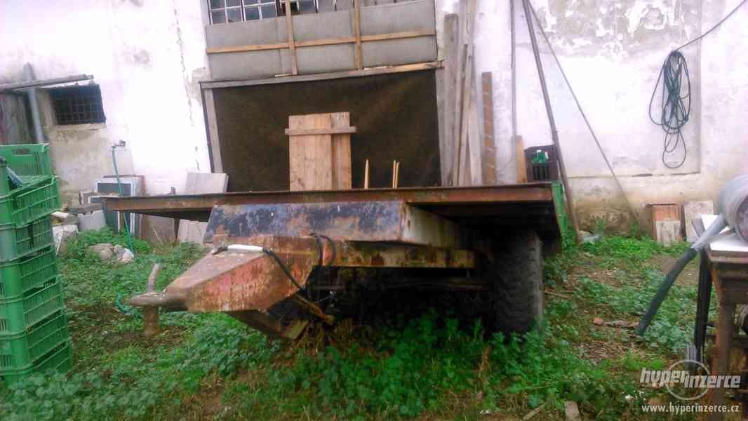 Traktorový Plošinový Přívěs - foto 1