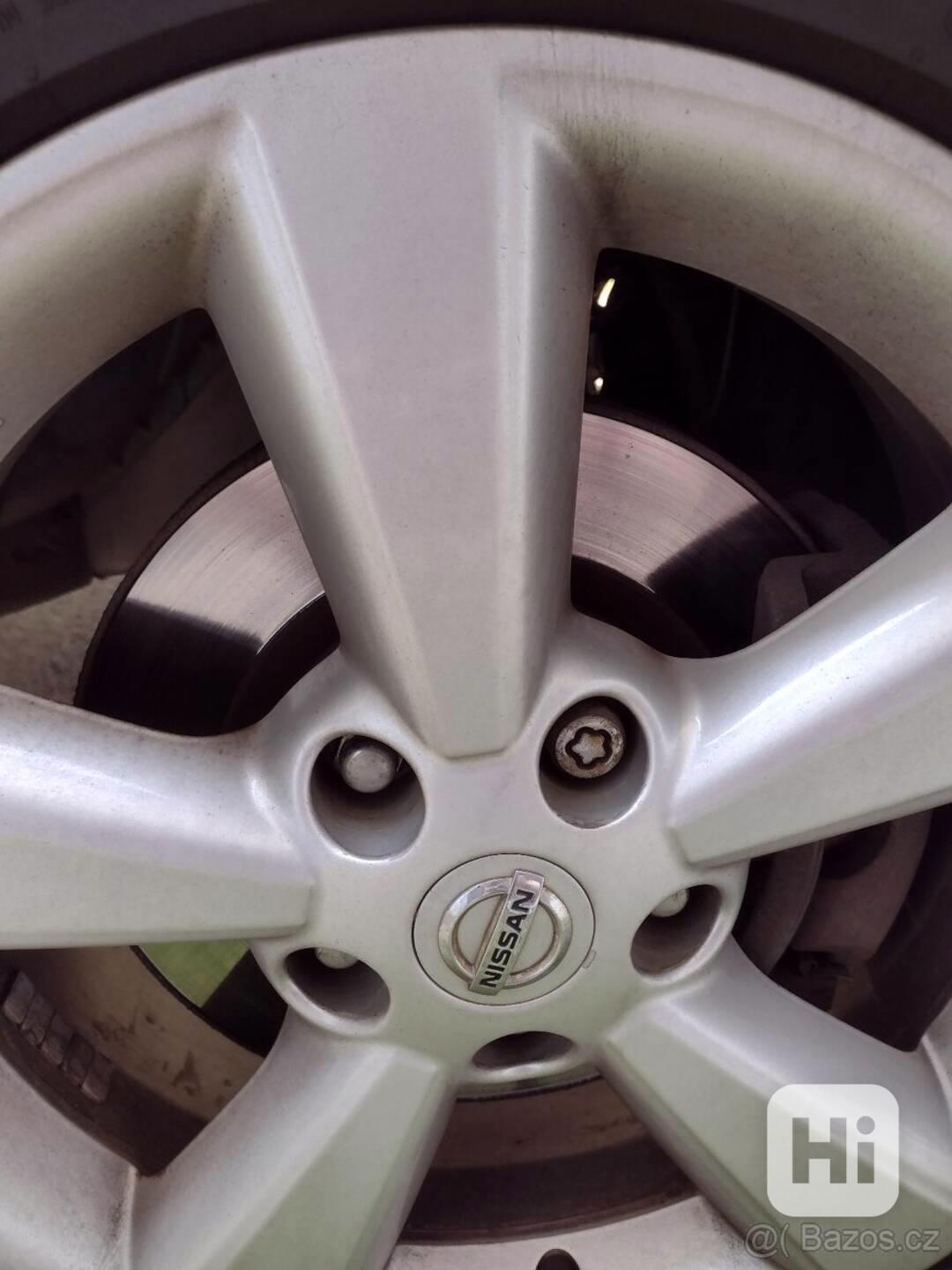 Prodám Nissan Qashqai J10 - bazar - Hyperinzerce.cz